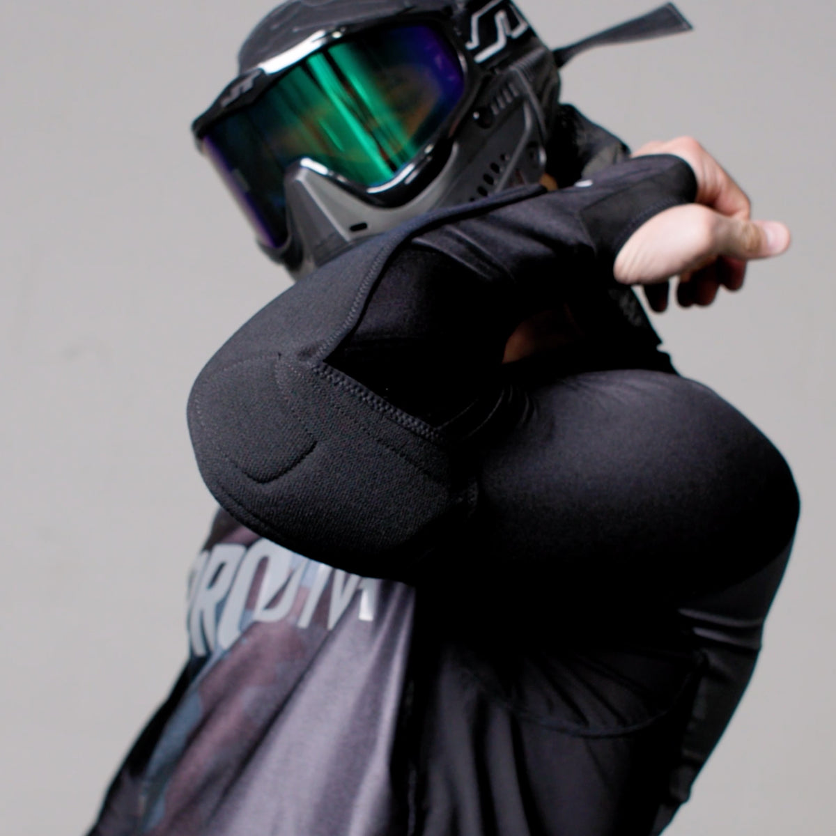 PRO DNA™ BASE LAYER SHIRT – ELBOW PAD