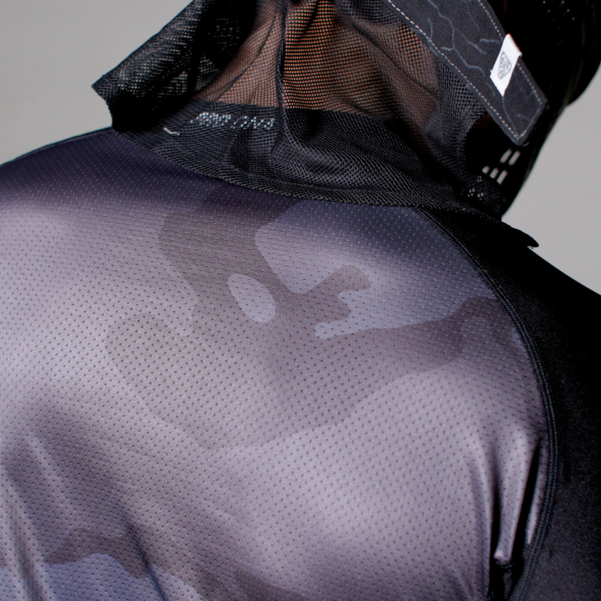 PRO DNA™ BASE LAYER SHIRT – ELBOW PAD