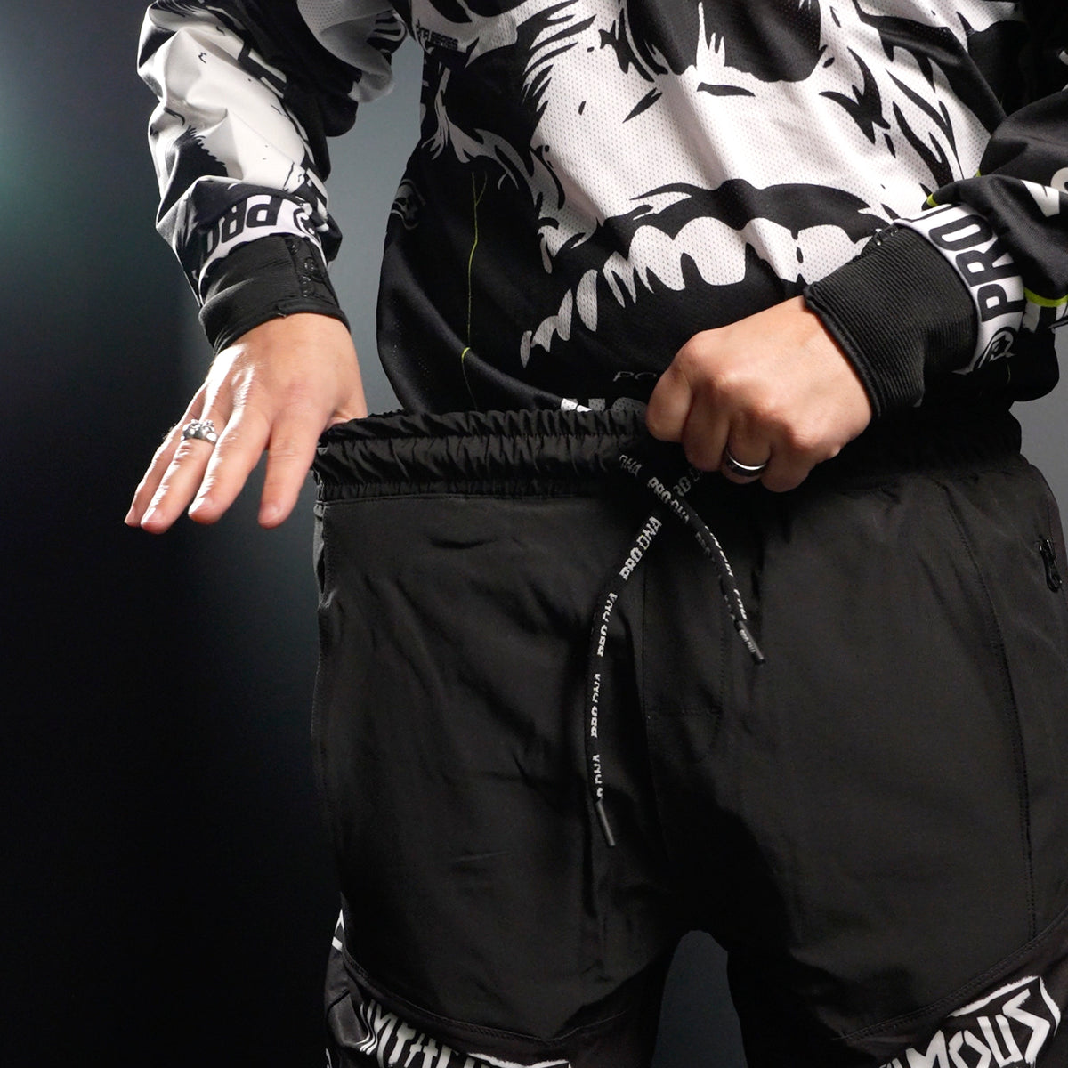 PRO DNA™ HYPERLIGHT PRO JOGGER