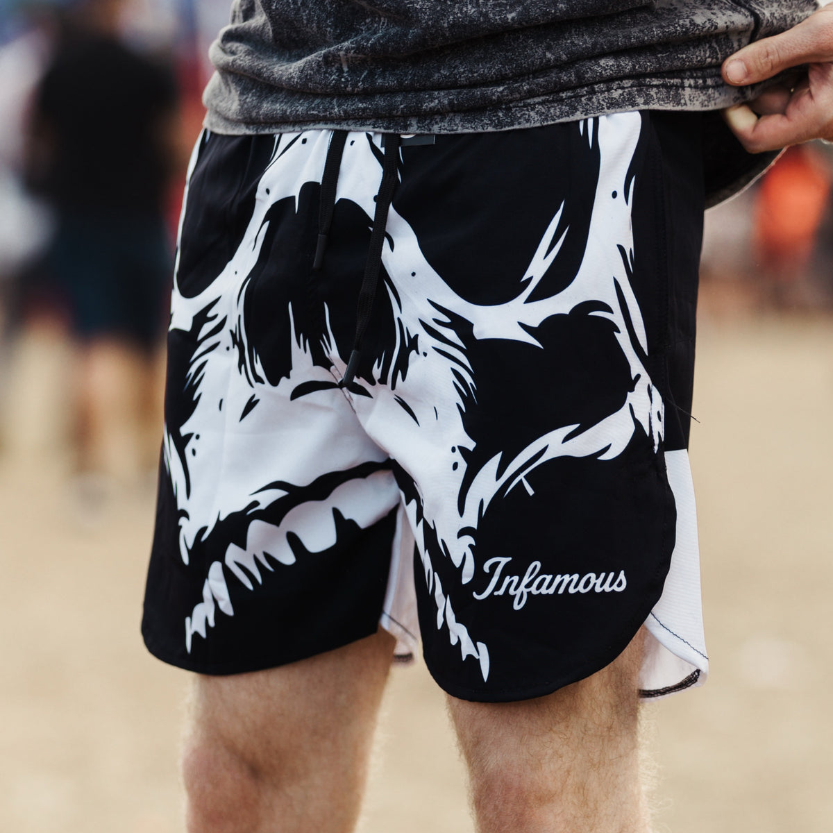 FIELD SHORTS - DEAD CENTER SKULL