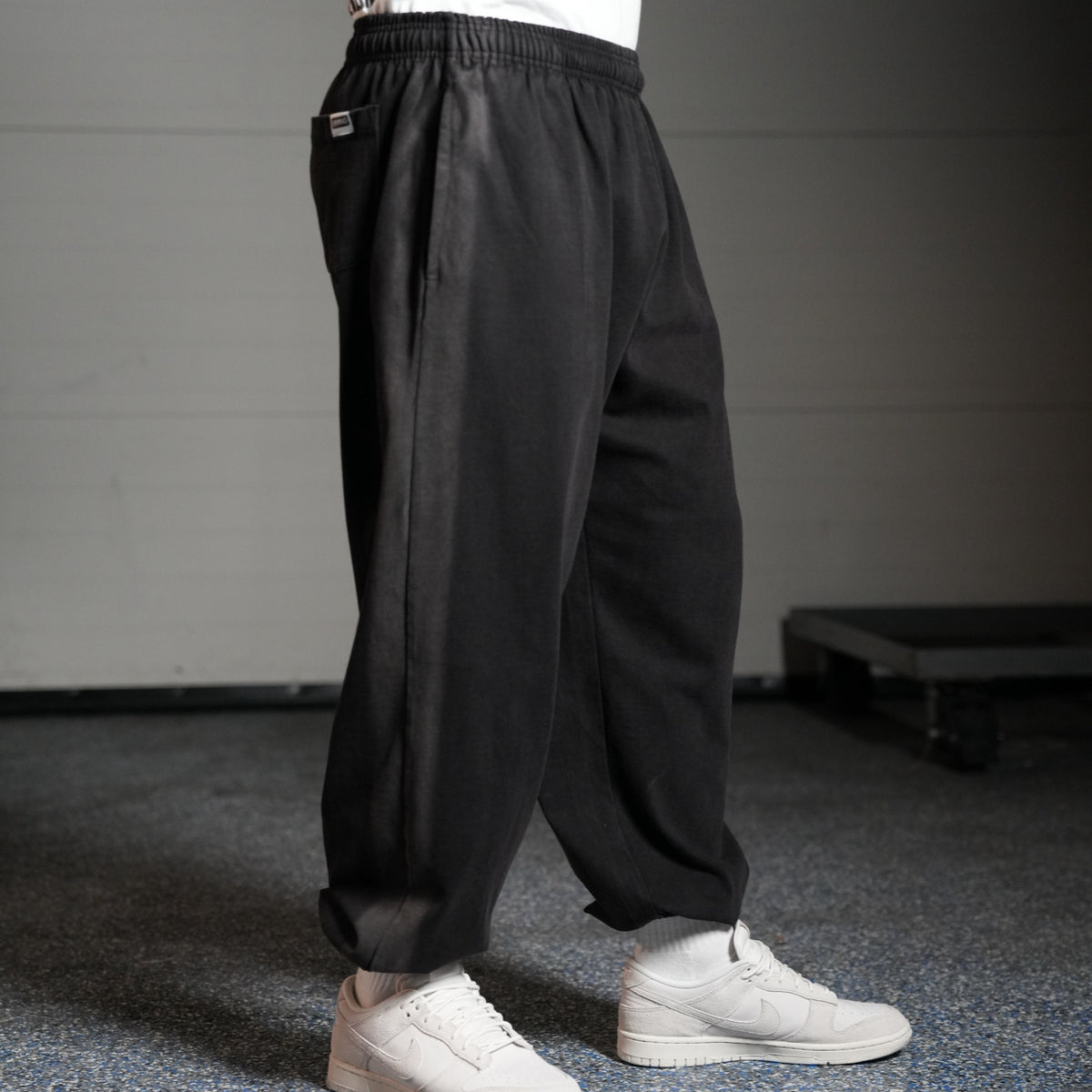 CORE JOGGER - BLACK WASH