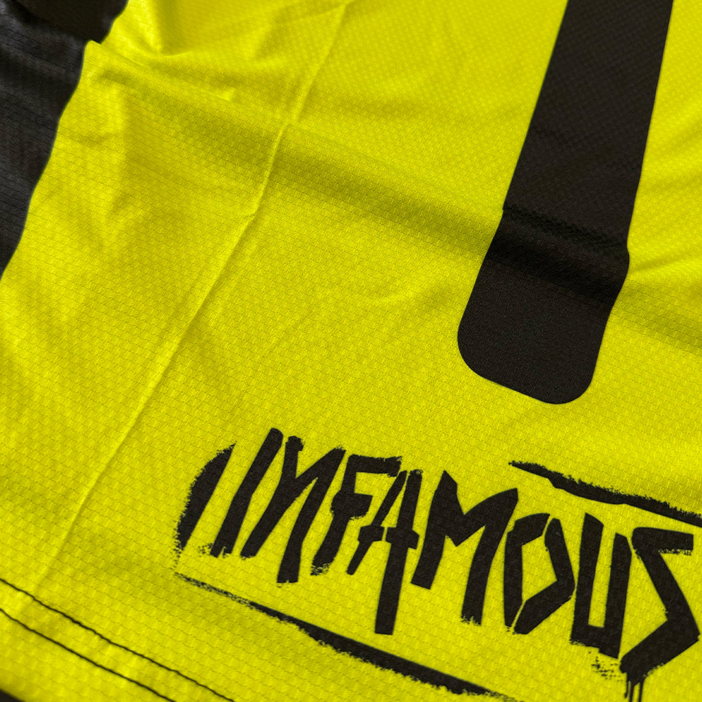 PERFORMANCE LIGHTWEIGHT UV HOODIE - INFAMOUS TEAM WEAR