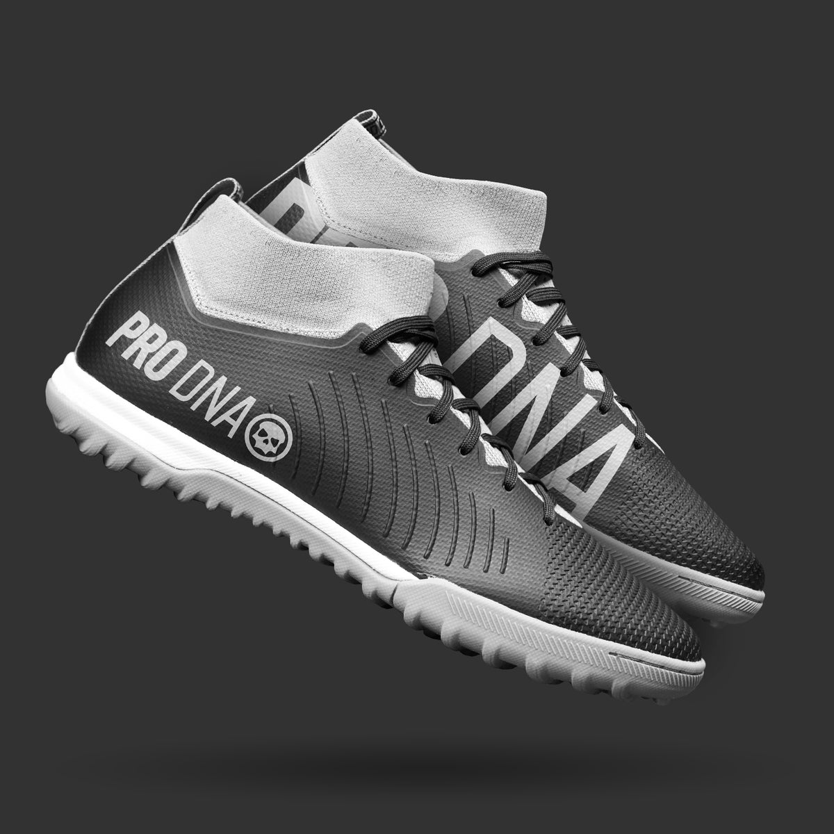 PRO DNA™ DUAL THREAT CLEAT PACK