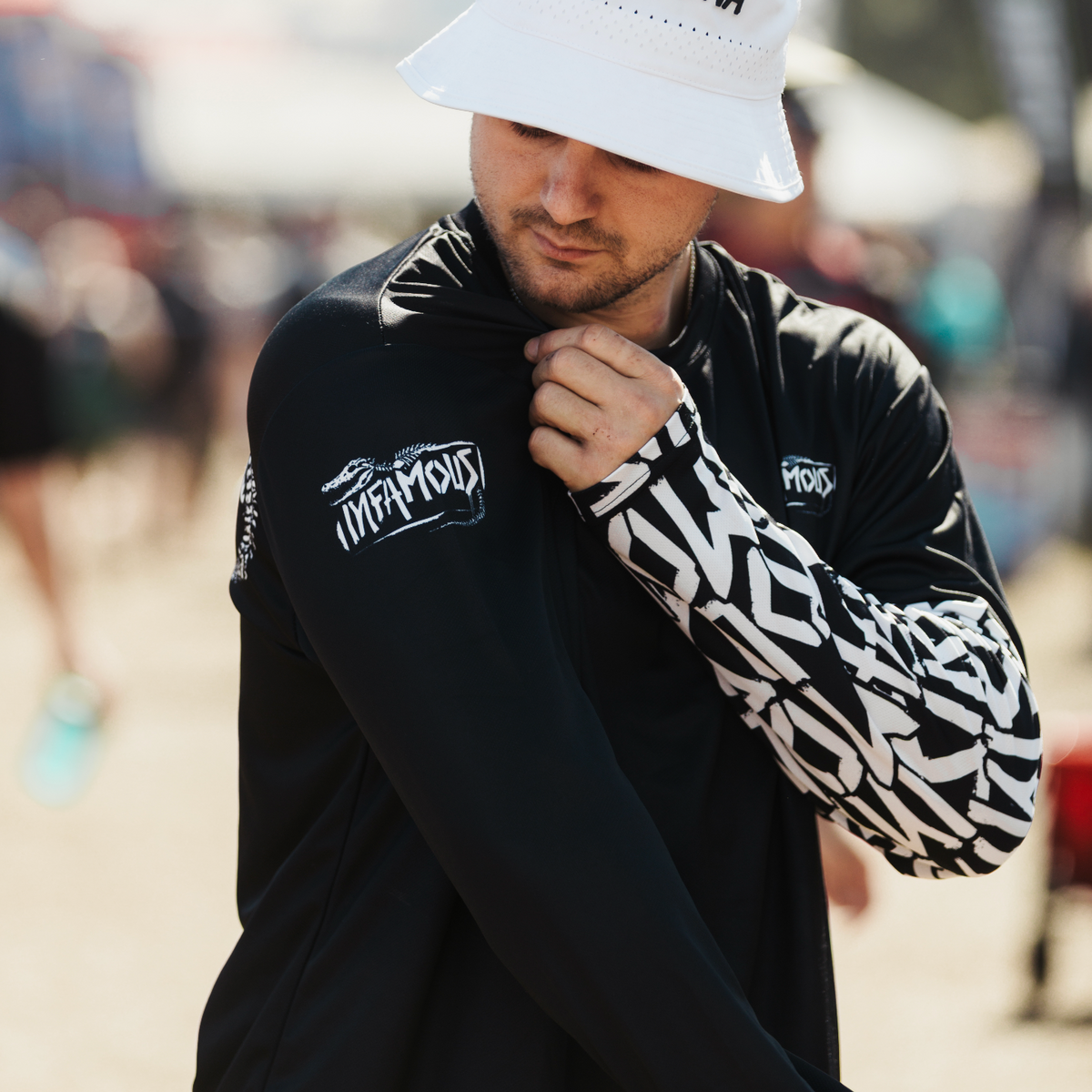 DRY-FIT LONG SLEEVE - GATOR