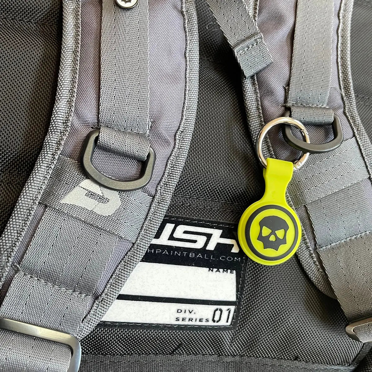 INFAMOUS AIRTAG HOLDER CLIP Infamous Paintball