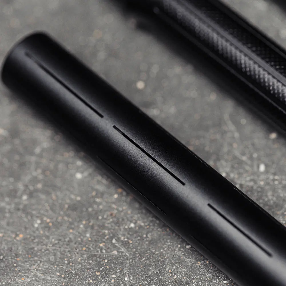 PRO DNA SILENCIO™ BARREL KIT - GLOSS BLACK - COCKER THREAD Infamous Paintball